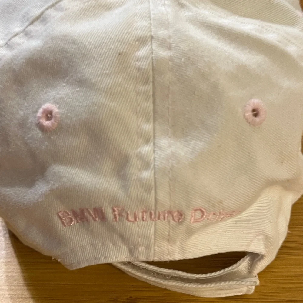 BMW Youth Cap in White with Pink Trim & BMW Insignia